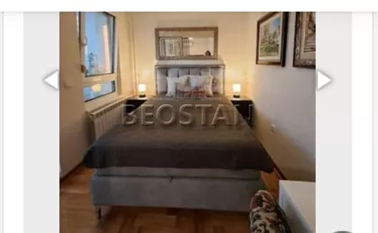 Vojvođanska | 4zida.rs