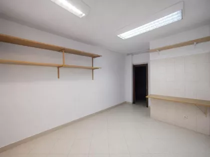 17. oktobra | 4zida.rs