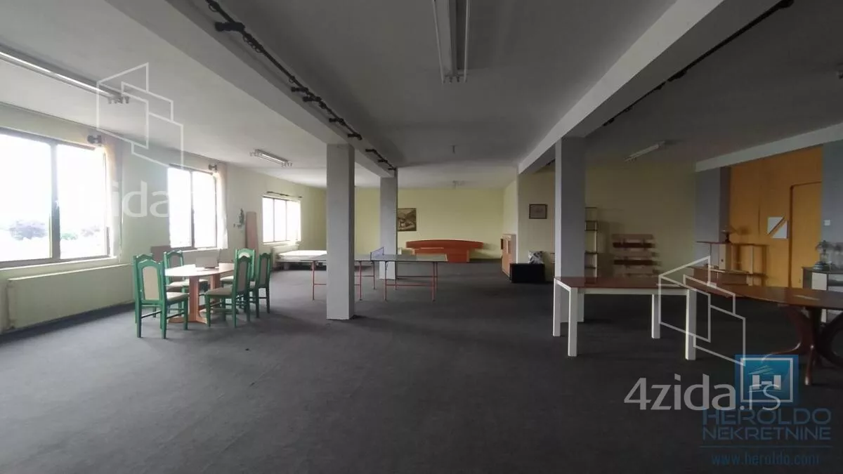 Poslovni prostor | 4zida