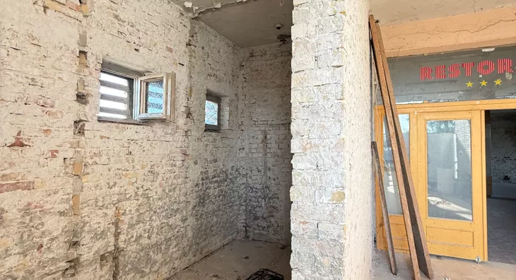 Poslovna zgrada | 4zida