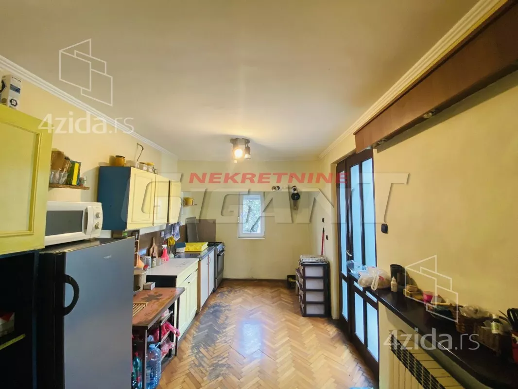 3-etažna kuća | 4zida