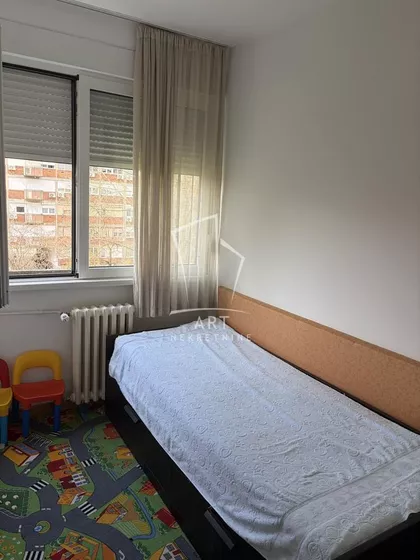 Gramšijeva | 4zida.rs