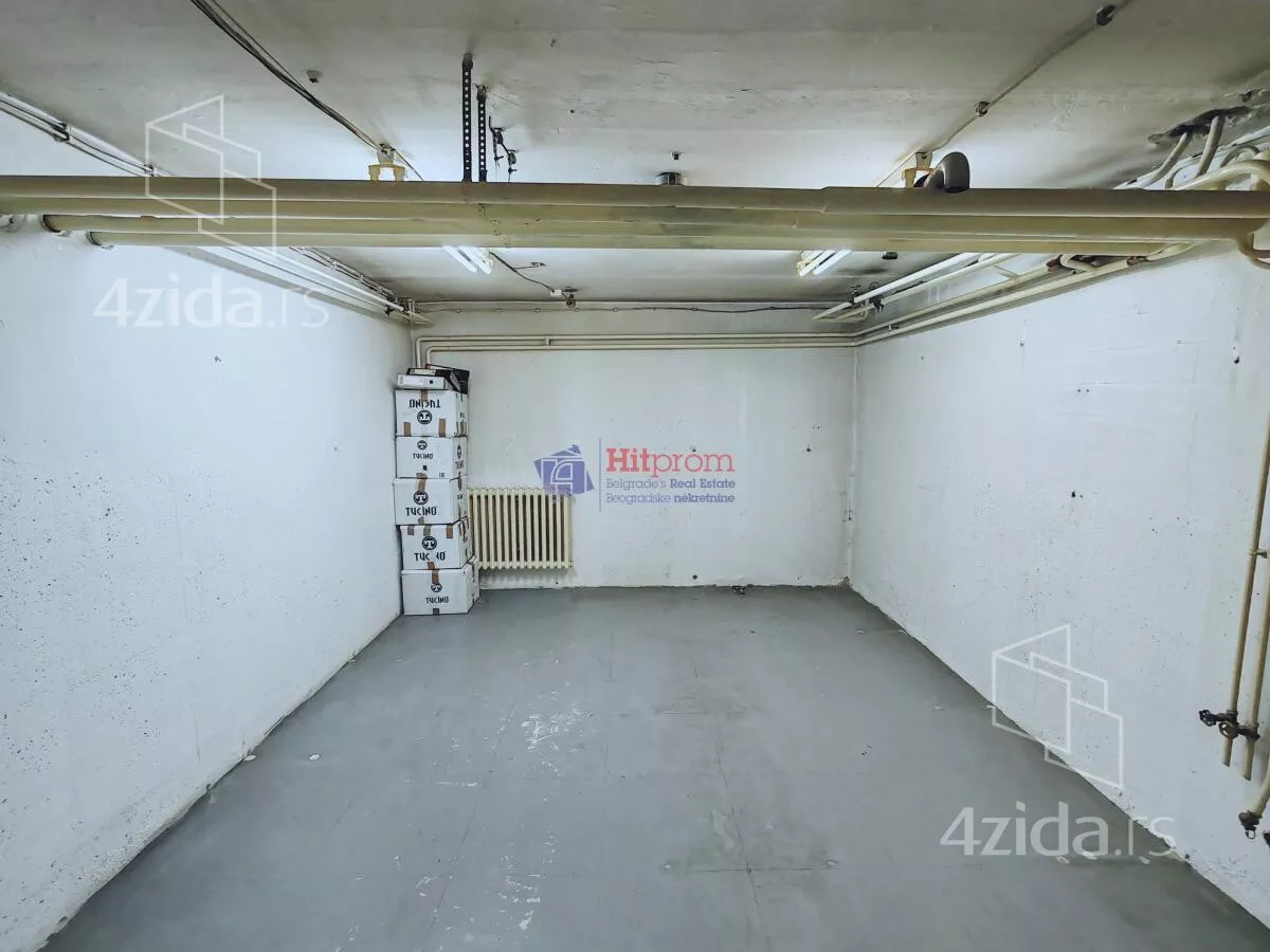 Lokal | 4zida
