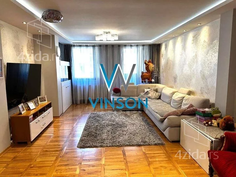 Četvorosoban stan | 4zida