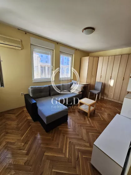 Kolo srpskih sestara | 4zida.rs