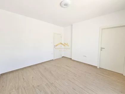 Bulevar Patrijarha Pavla (Somborski Bulevar) | 4zida.rs