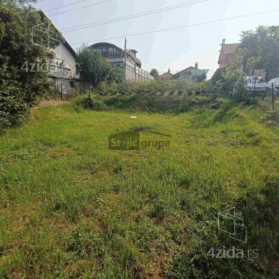 Plac | 4zida