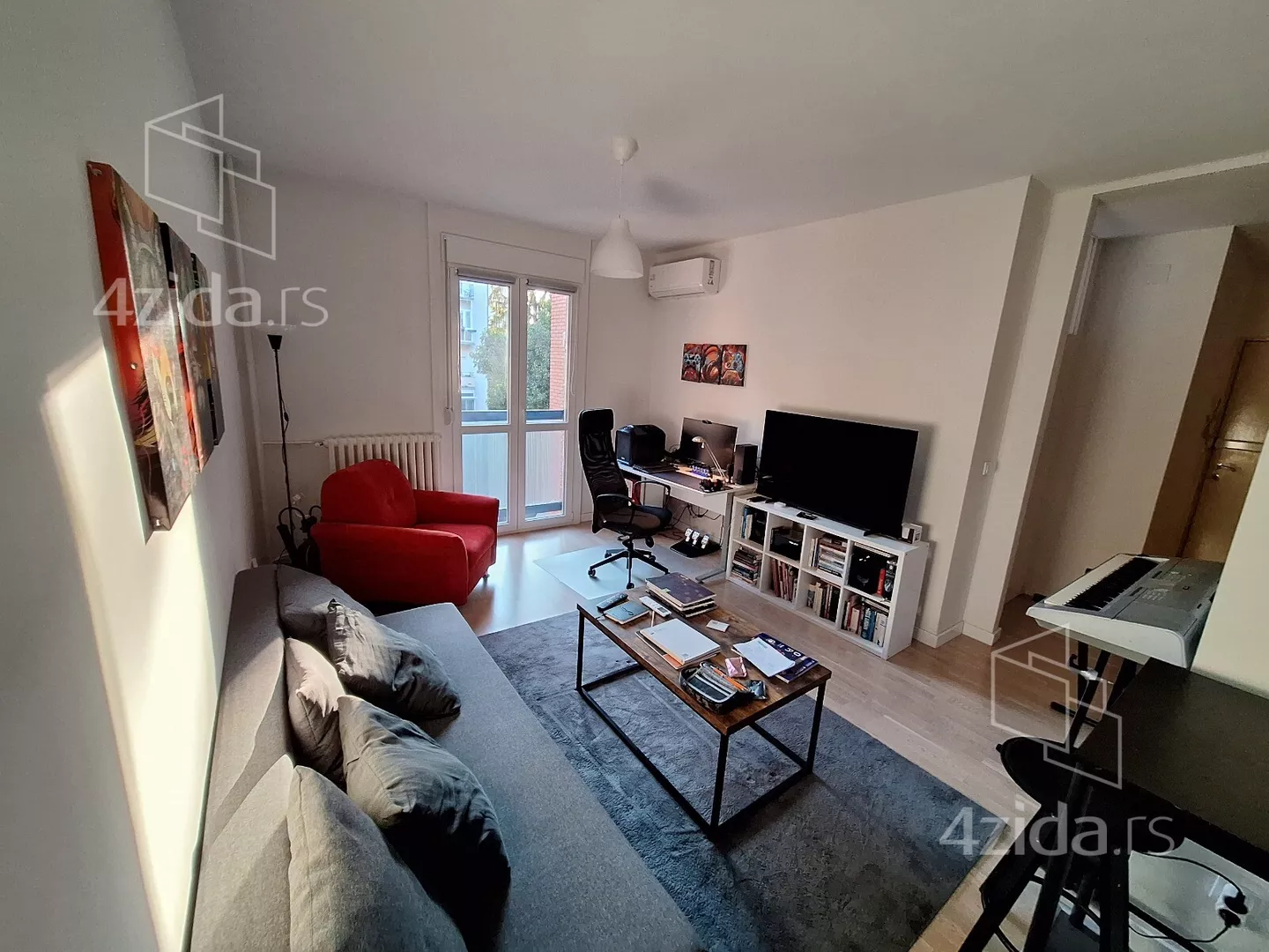 Troiposoban stan | 4zida