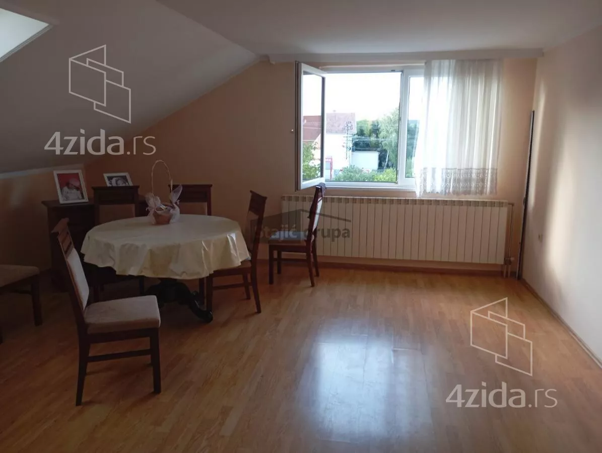 Kuća | 4zida