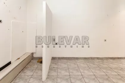 Obrenovićeva | 4zida.rs