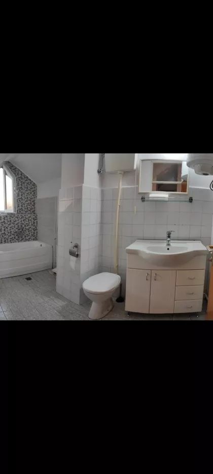 Danila Lekića Španca 13 | 4zida.rs