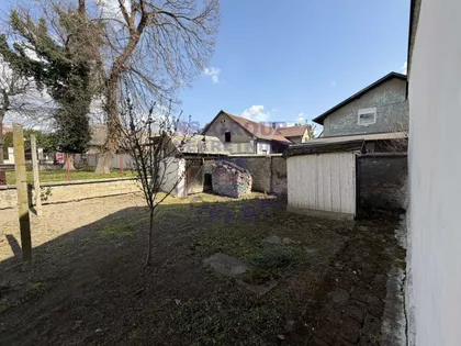 Stari Futog | 4zida.rs