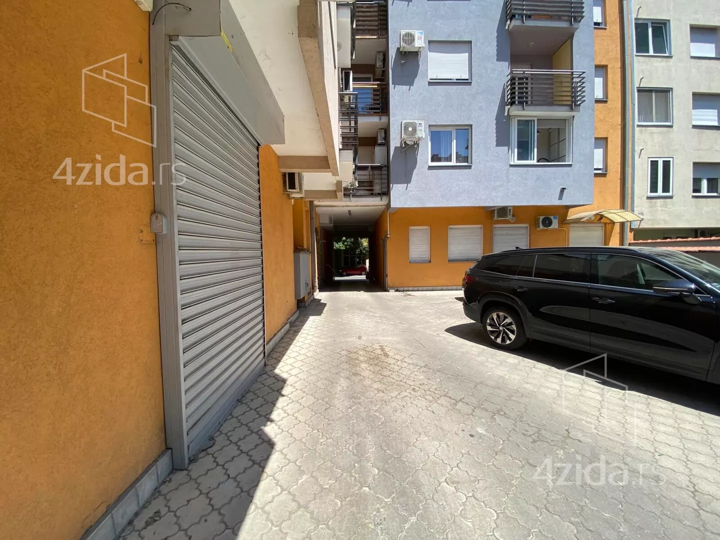Parking | 4zida