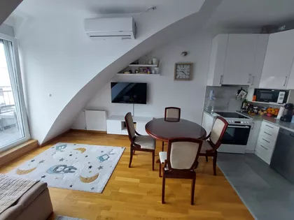 Banatić | 4zida.rs