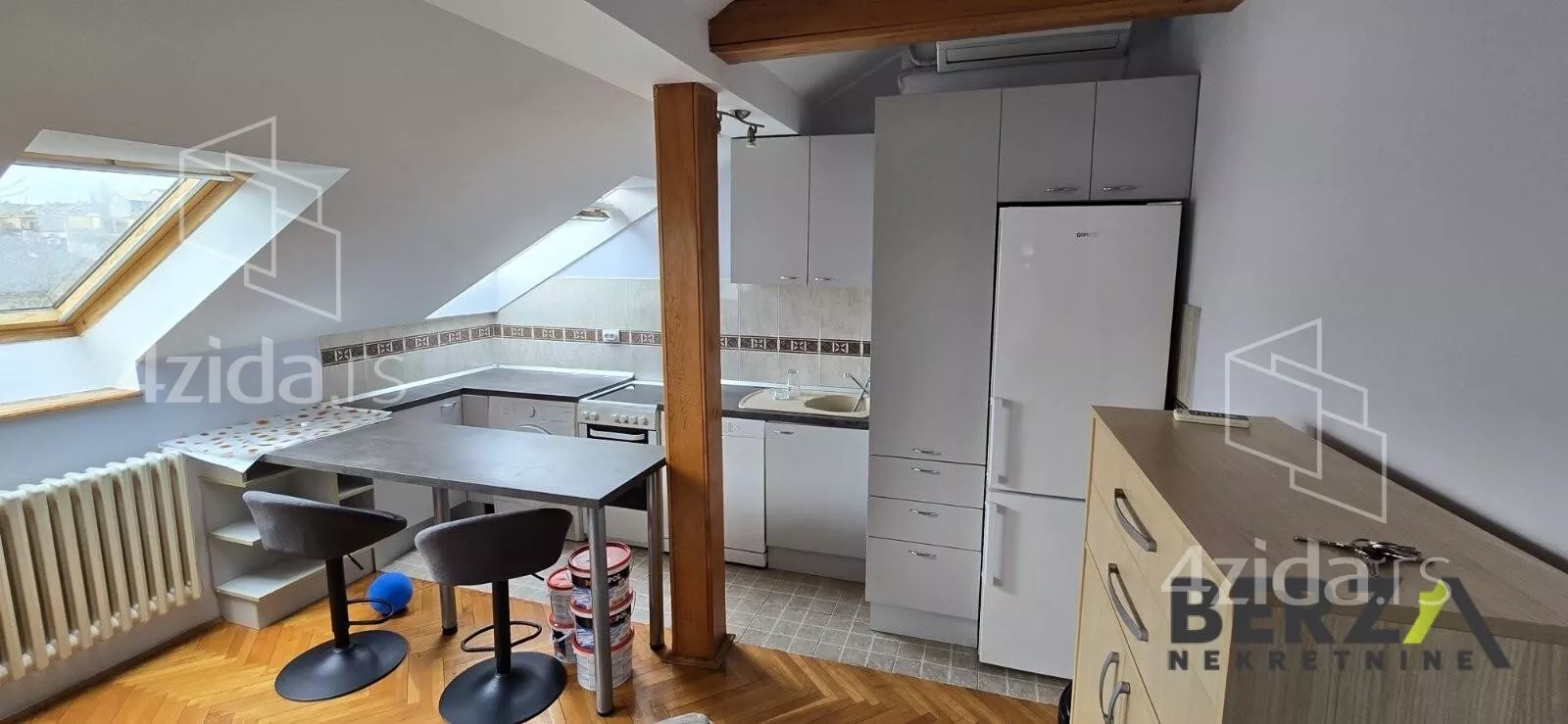 Dvoiposoban stan | 4zida