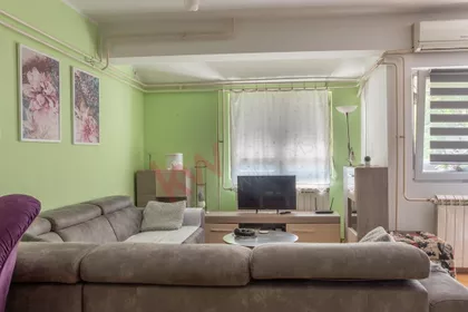 Ilariona Ruvarca 4 | 4zida.rs