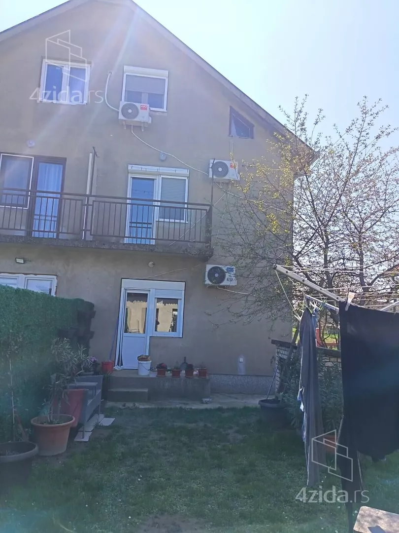 3-etažna kuća | 4zida