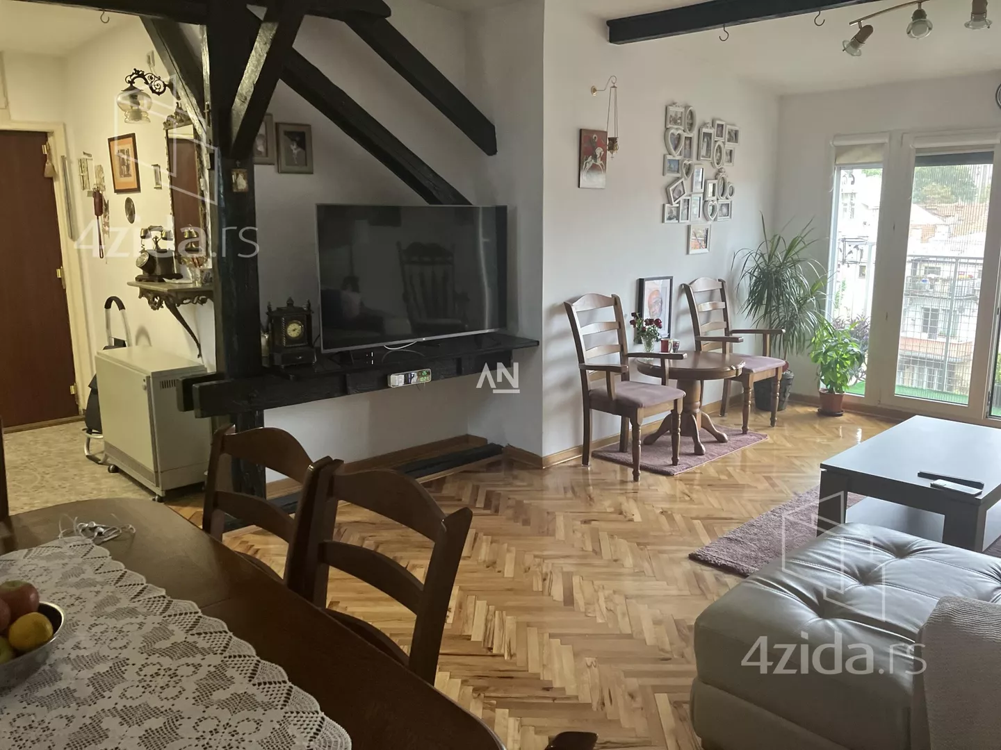 Četvorosoban stan | 4zida