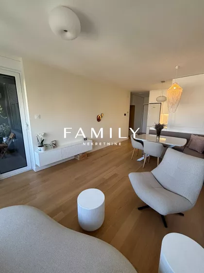 Radnička | 4zida.rs