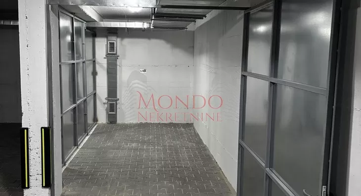 Garaža/Parking | 4zida