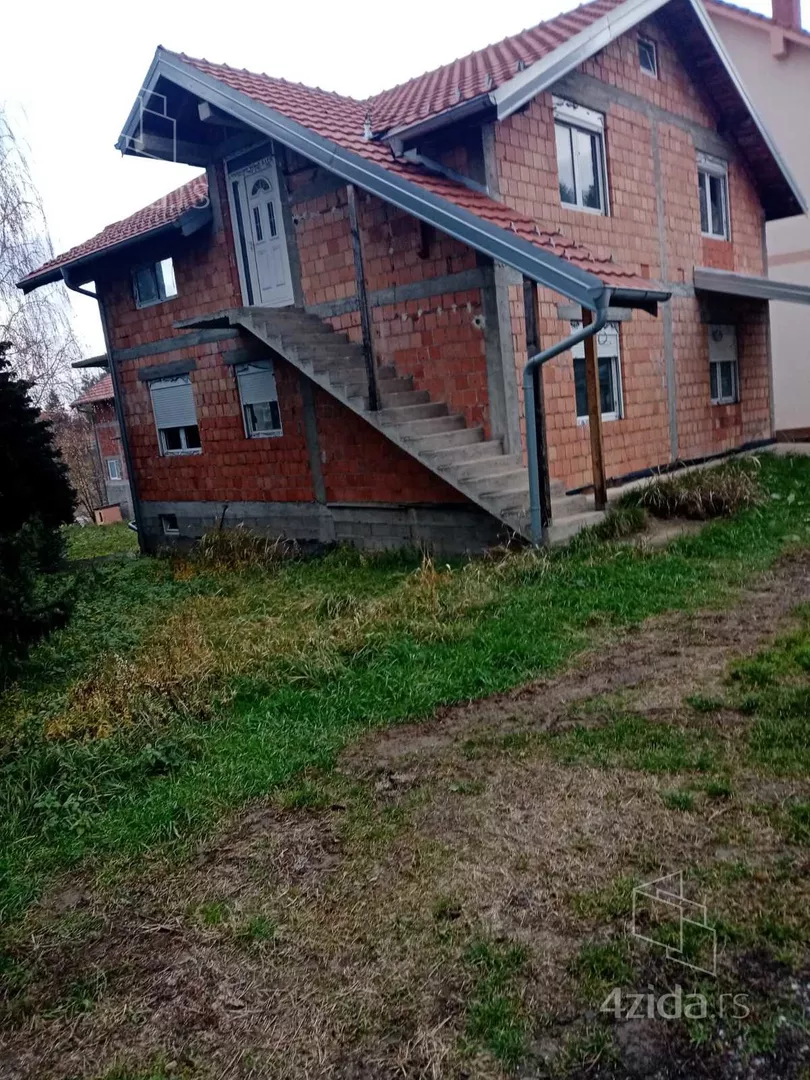 2-etažna kuća | 4zida