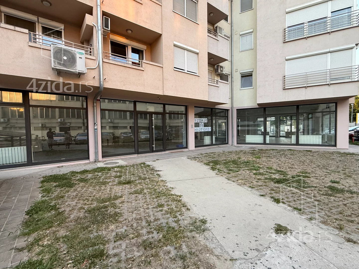 Poslovni prostor | 4zida
