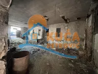 Lokal | 4zida