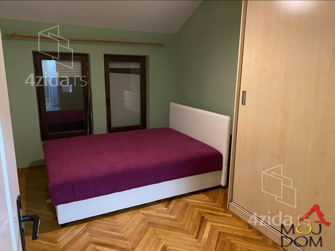 Petosoban stan | 4zida