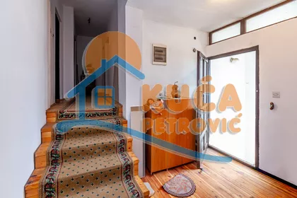 Đure Strugara | 4zida.rs