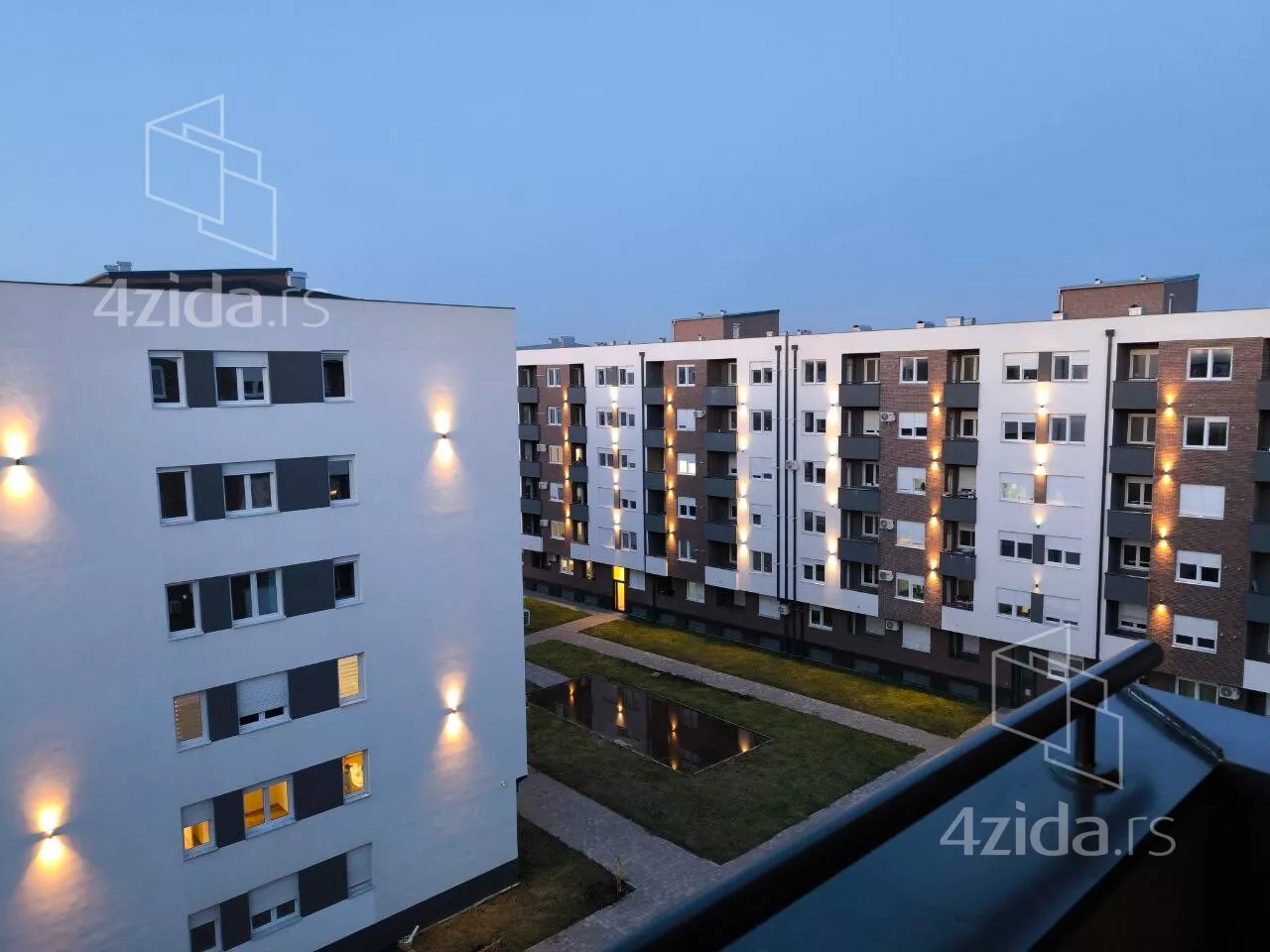 Jednoiposoban stan | 4zida