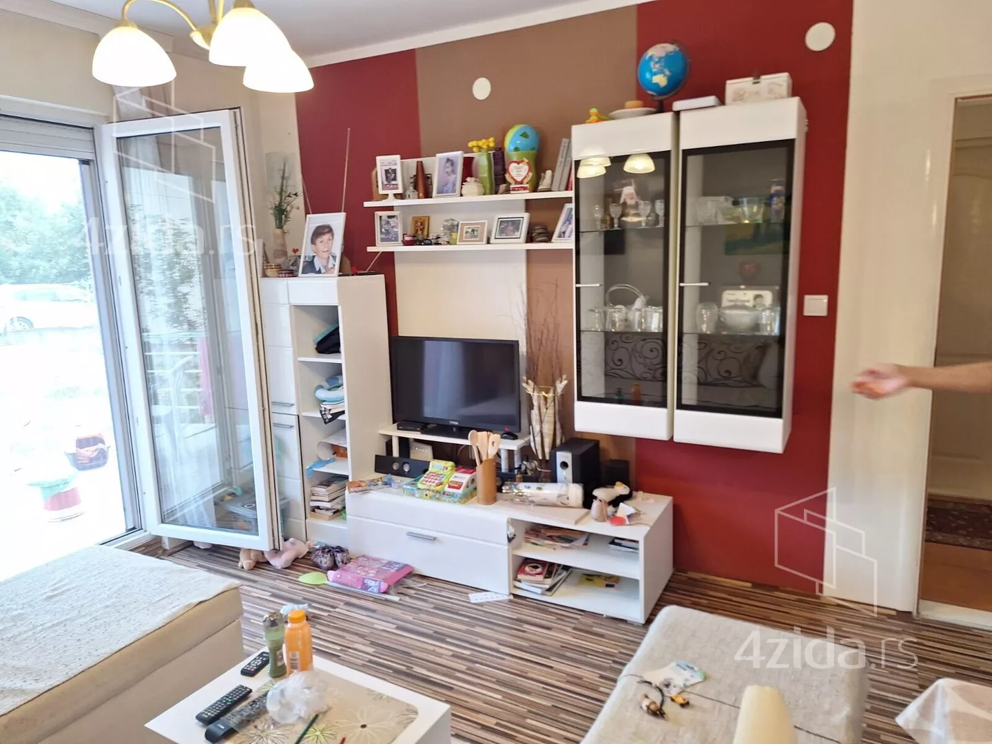 Četvoroiposoban stan | 4zida