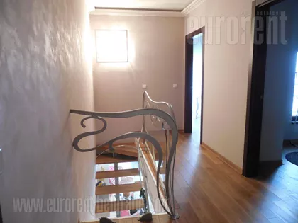 VOŽDOVAC | 4zida.rs