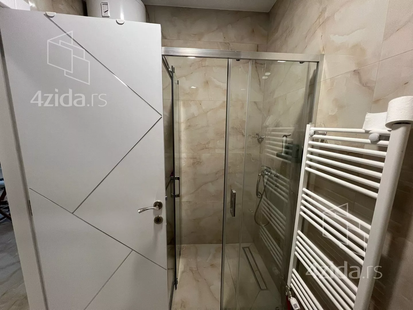 Garsonjera | 4zida