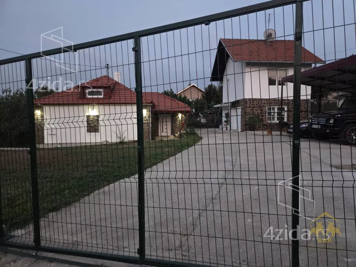 Kuća | 4zida