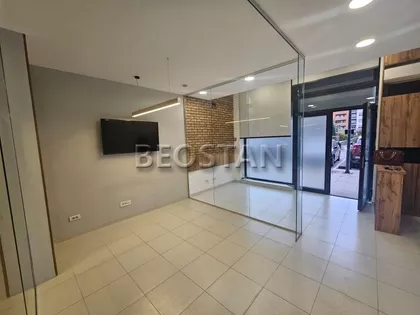 Urosa Martinovica | 4zida.rs