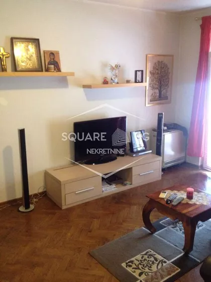 Knićaninova | 4zida.rs