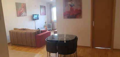 Zeleni Venac | 4zida.rs