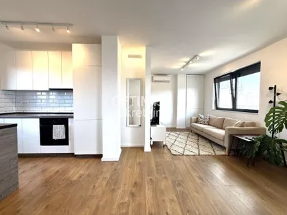 Venizelosova | 4zida.rs