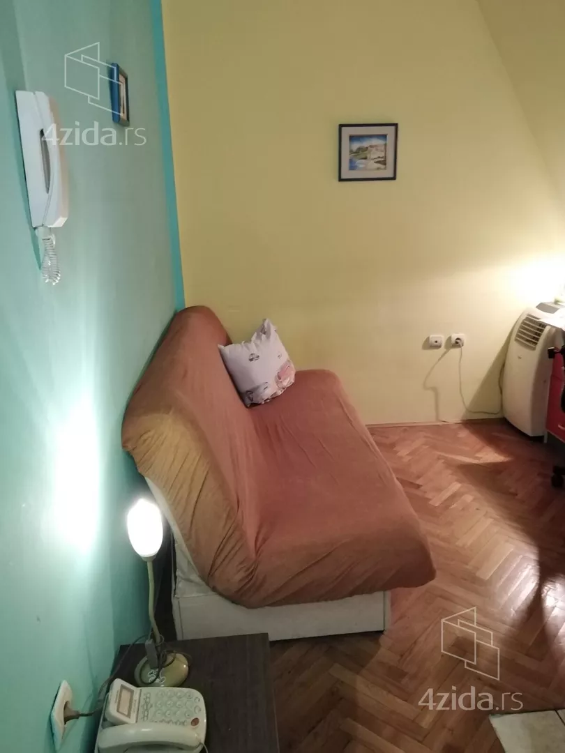 Garsonjera | 4zida