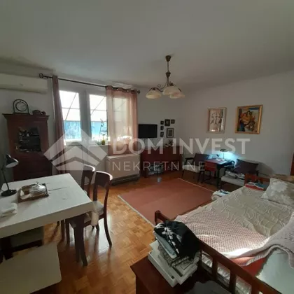 Olge Petrov | 4zida.rs