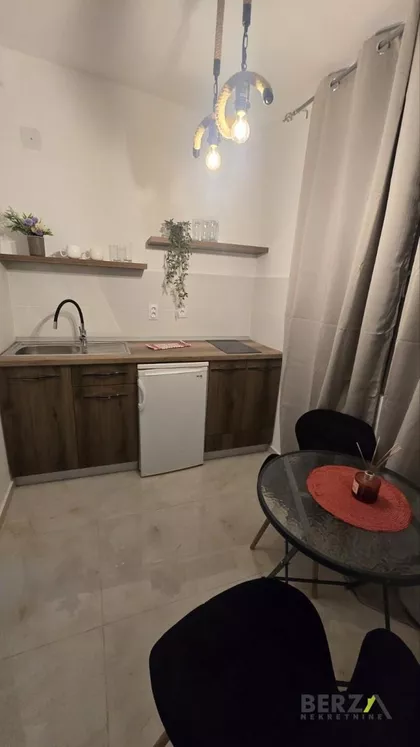 Petrovaradin | 4zida.rs