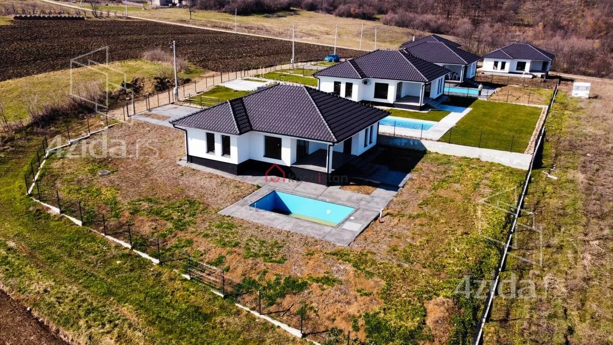Kuća | 4zida