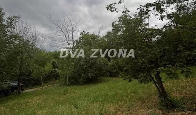 Plac | 4zida