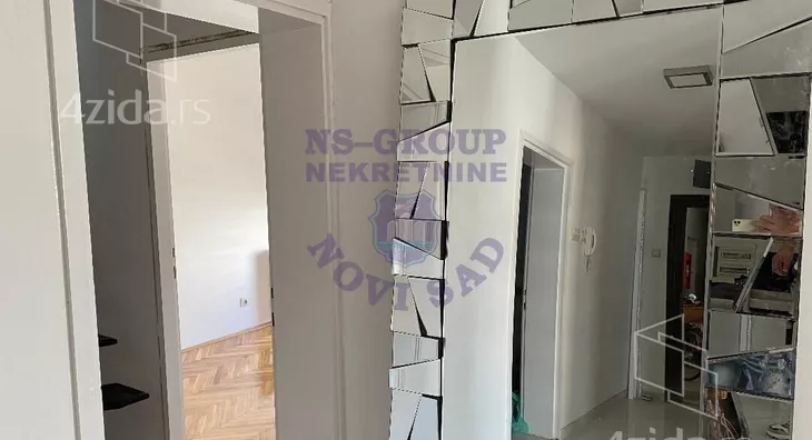 Četvoroiposoban stan | 4zida