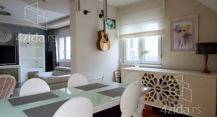 Troiposoban stan | 4zida