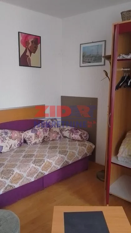 Autokomanda | 4zida.rs