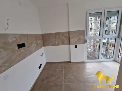 BRAĆE JOVANDIĆ | 4zida.rs