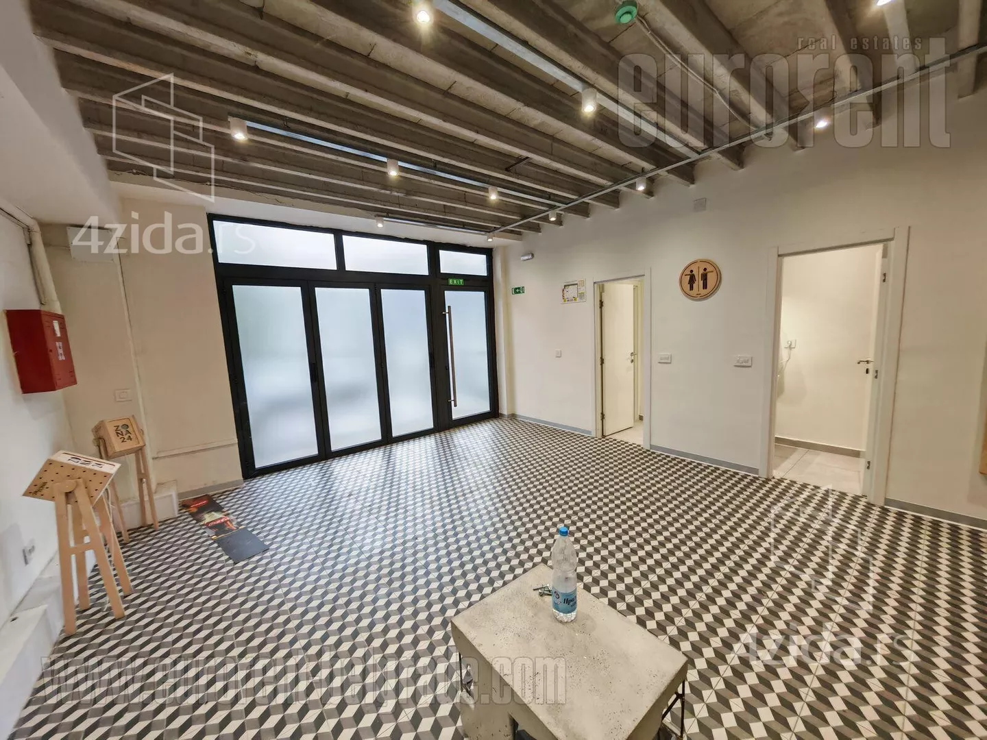 Poslovni prostor | 4zida