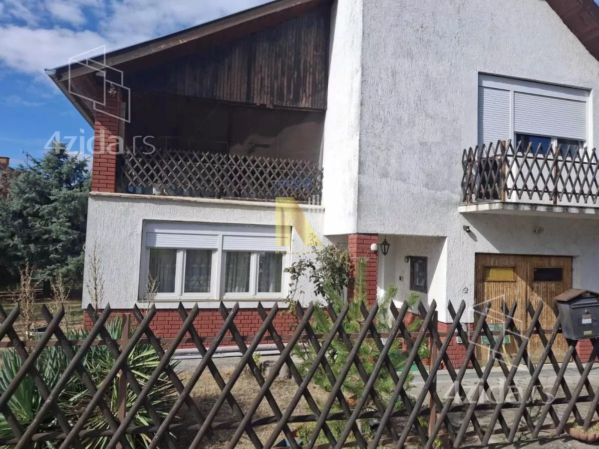 Kuća | 4zida