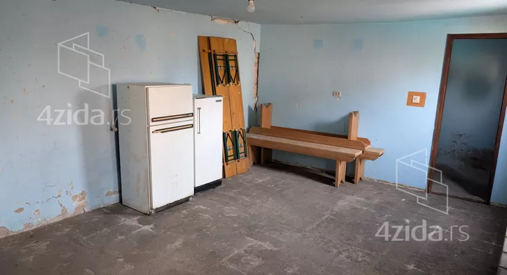 Industrijsko zemljište | 4zida